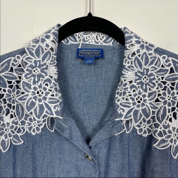 Pendleton - Sleeveless Chambray Fit and Flare Eyelet Detail June Shirt Dress - Picture 4 of 7